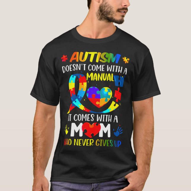 Autism Mamma Komar med en manuell kvinnoautism A T Shirt (Framsida)