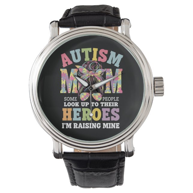Autism Mamma Raising Hero Messy Bun Autistic Armbandsur (Framsida)