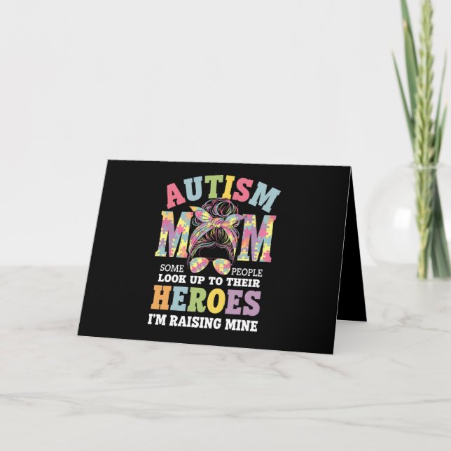 Autism Mamma Raising Hero Messy Bun Autistic Tack Kort (Framsida)