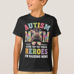 Autism Mamma Uppfostrar Hjälte Rufsigt Uppslaget H T Shirt