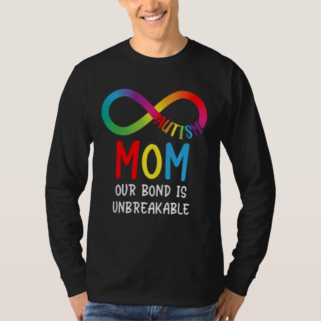 Autism Mom  Autism  Women Autism Awareness Month T Shirt (Framsida)