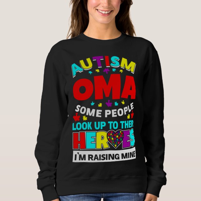 Autism Oma-folk tittar upp sina hjältar Stigning m T Shirt (Framsida)