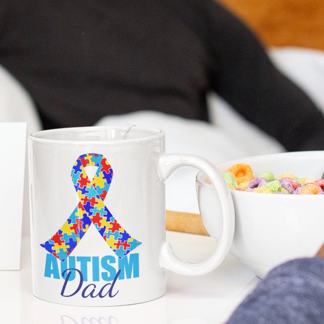 Autism Pappa Blue Awareness Ribbon Fars dag Kaffemugg (Skapare uppladdad)