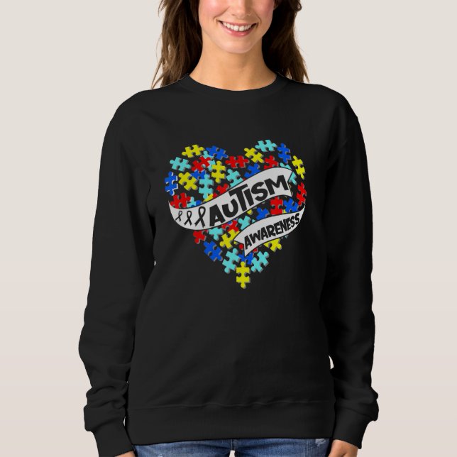 Autism Pussel Heart Kärlek accepterar autism T Shirt (Framsida)
