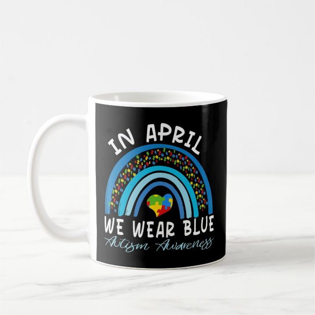Autism Rainbow In April We Wear Blue Autism Awaren Kaffemugg (Vänster)