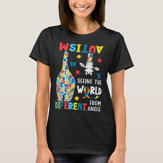 Autism Seeing The World From A Different Angle Aut T Shirt (Framsida)