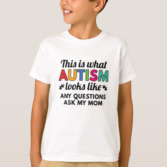 Autism ser ut som t shirt (Framsida)