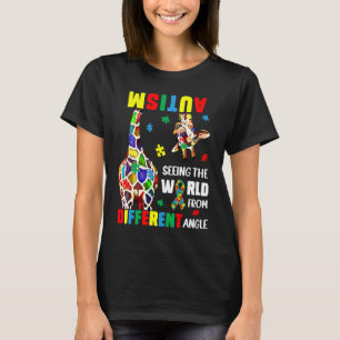 Autism Ser Världen Från En Annan Synvinkel Giraf T Shirt