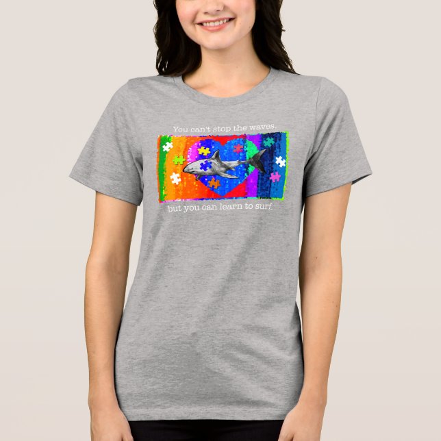 Autism Shark WOMANS GRAY T Shirt (Framsida)