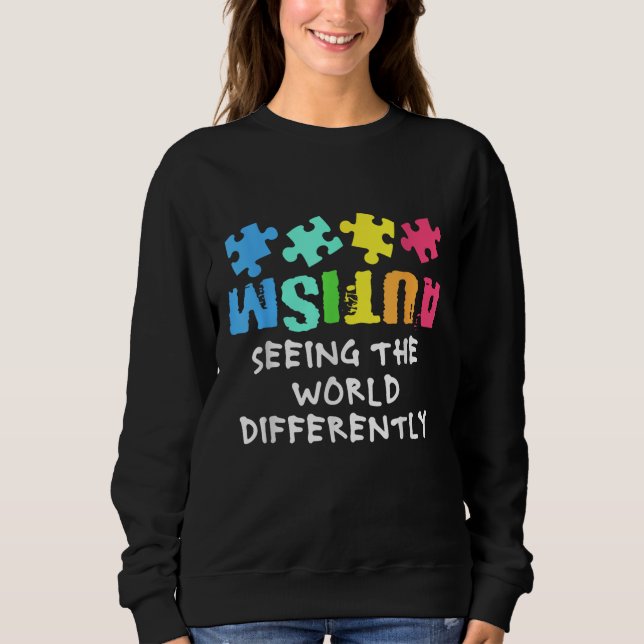 Autism Support att se världen på olika sätt T Shirt (Framsida)