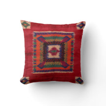 Autofficiell Red Kilim Pillows för ett tidslöst ut