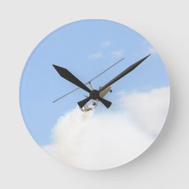 Autogyro under flygning rund klocka