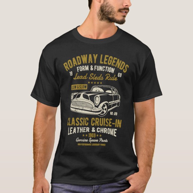 Automotive Nostalgia Classic Car Cruise in Distres T Shirt (Framsida)