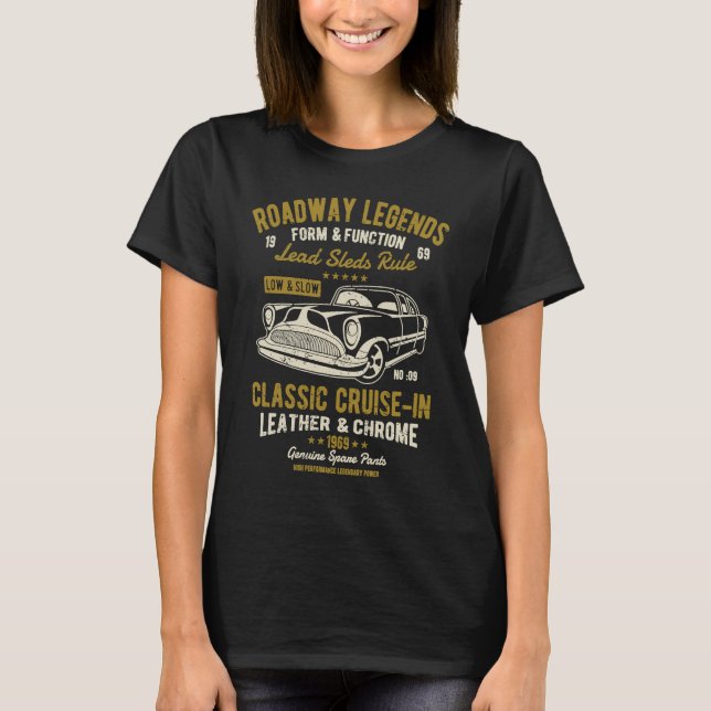 Automotive Nostalgia Classic Car Cruise in Distres T Shirt (Framsida)