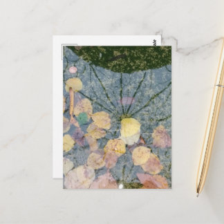 Autumn leaves in a Pella Iowa Fountain Abstract Vykort