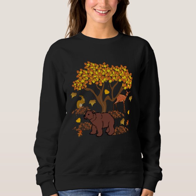 Autumn Leaves Wildlife Nature Cute Bear Deer Fores T Shirt (Framsida)