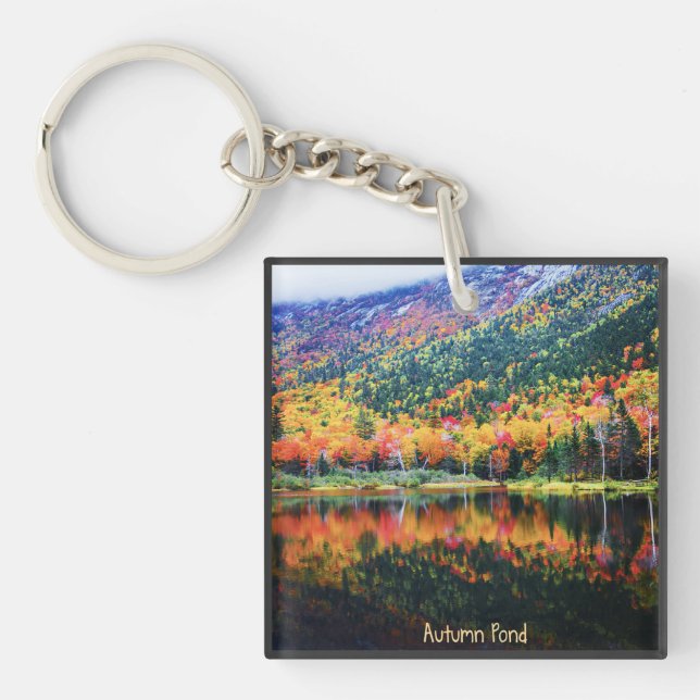 Autumn Pond Acrylic Keychain (Framsidan)