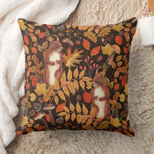 Autumnala ekorrar och flora på mörk bruna kudde (Filt)