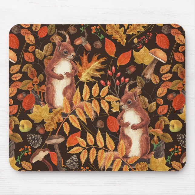 Autumnala ekorrar och flora på mörk bruna musmatta (Framsidan)
