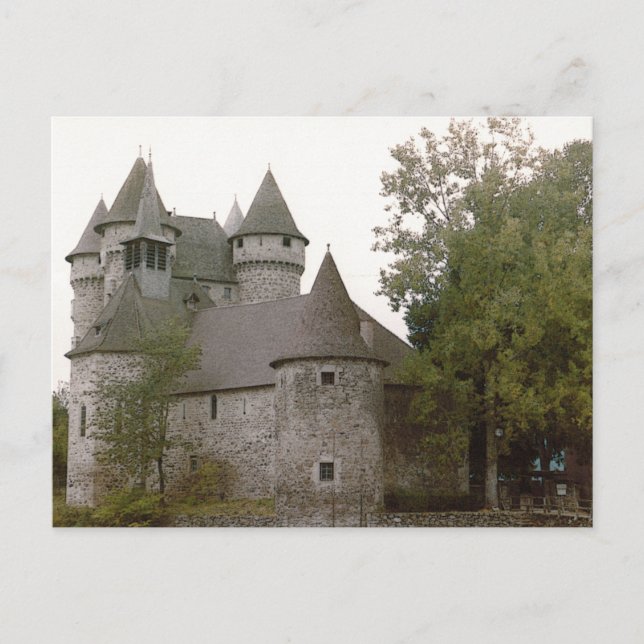Auvergne Chateau Postcard Vykort (Framsida)