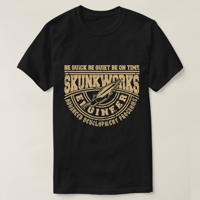 Avancerade utvecklingsprogram för Skunkworks Ingen T Shirt (Design framsida)