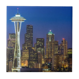 Avbilda av Seattle horisont i morgontimmar Kakelplatta