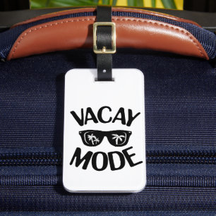 Avbildning av Art Vacay Mode Ord Text Art Apron Pl Bagagebricka