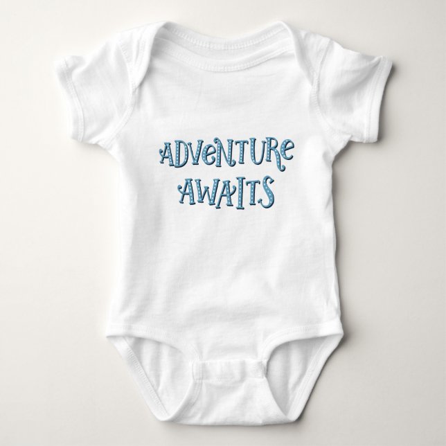 Äventyr Awaits Baby Bodykostymer T Shirt (Framsida)