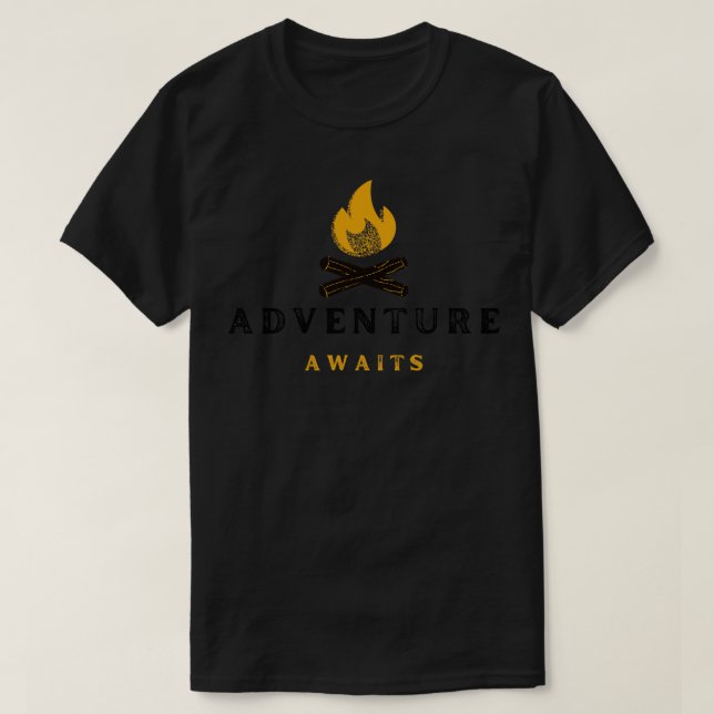 Äventyr Awaits Camping T Shirt (Design framsida)