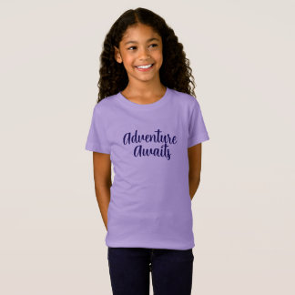 Äventyr Awaits - inspiration Girls Travel & Explor T Shirt