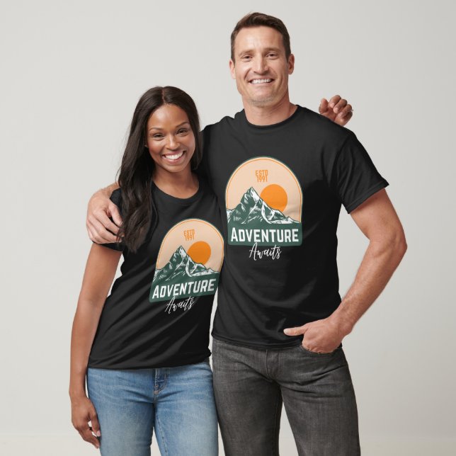 Äventyr Awaits T Shirt (Unisex)