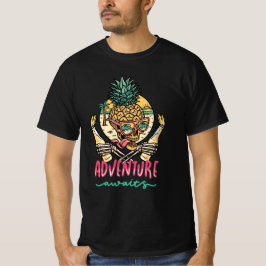 Äventyr Awaits T-Shirt