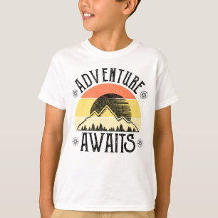 Äventyr Awaits T Shirt