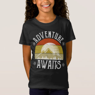 Äventyr Awaits T Shirt
