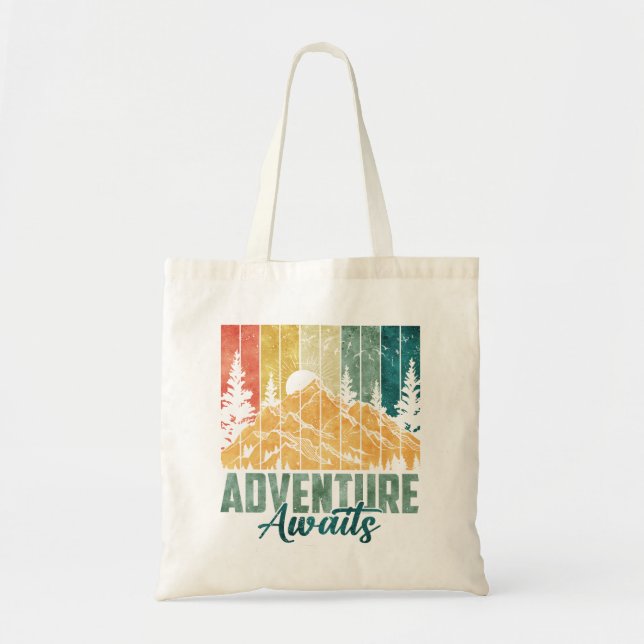 "Äventyr Awaits" Tote Bag Tygkasse (Framsidan)
