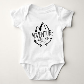 Äventyr börjar tee shirt