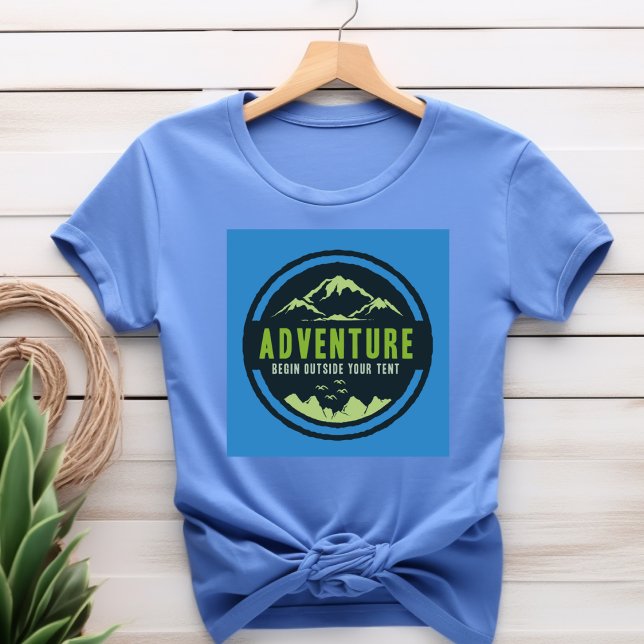 Äventyr börjar utanför din Tält T-Shirt (Skapare uppladdad)