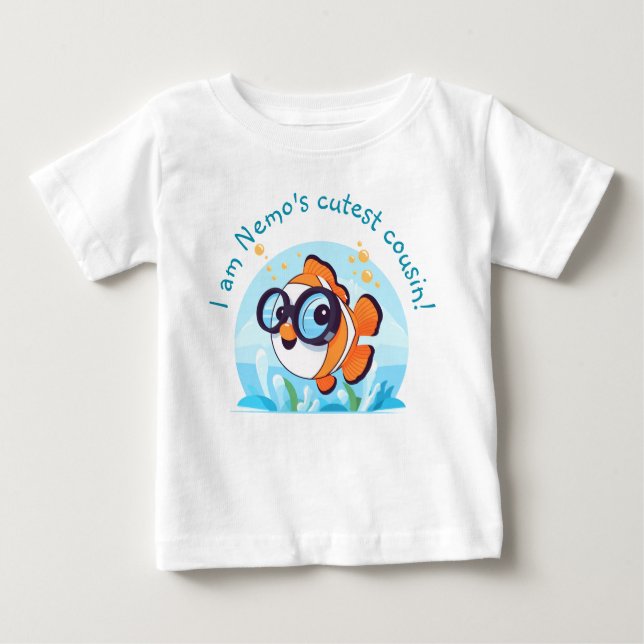 Äventyr | Cute Clownfish with Sunglass T Shirt (Framsida)