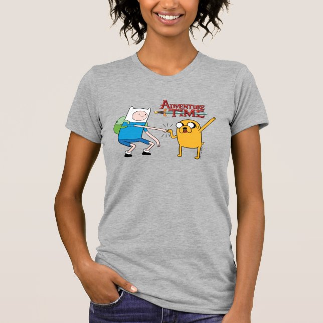 Äventyr | Finn & Jake Fist Bump T Shirt (Framsida)