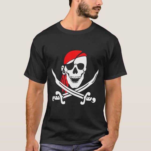 "äventyr med vår pirat" t shirt (Framsida)