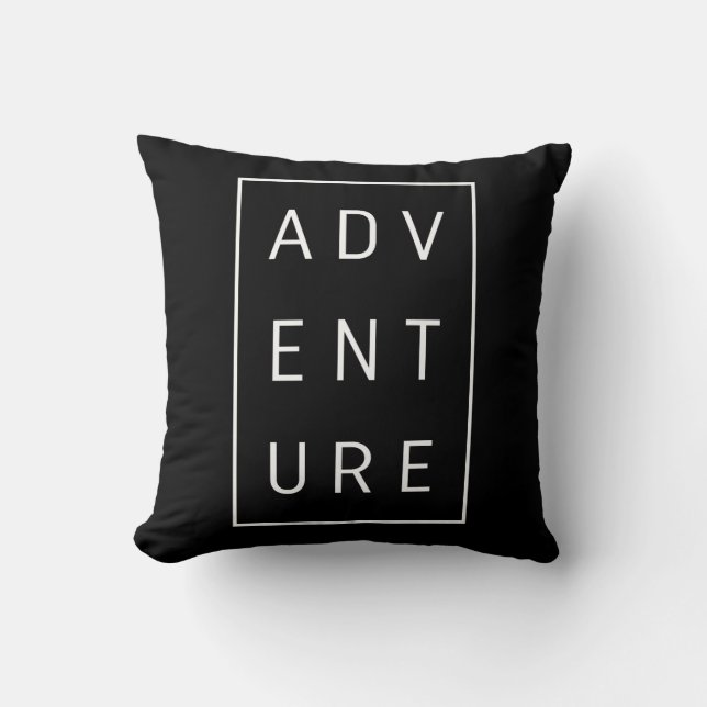 Äventyr Typografi Kudde (Framsida)
