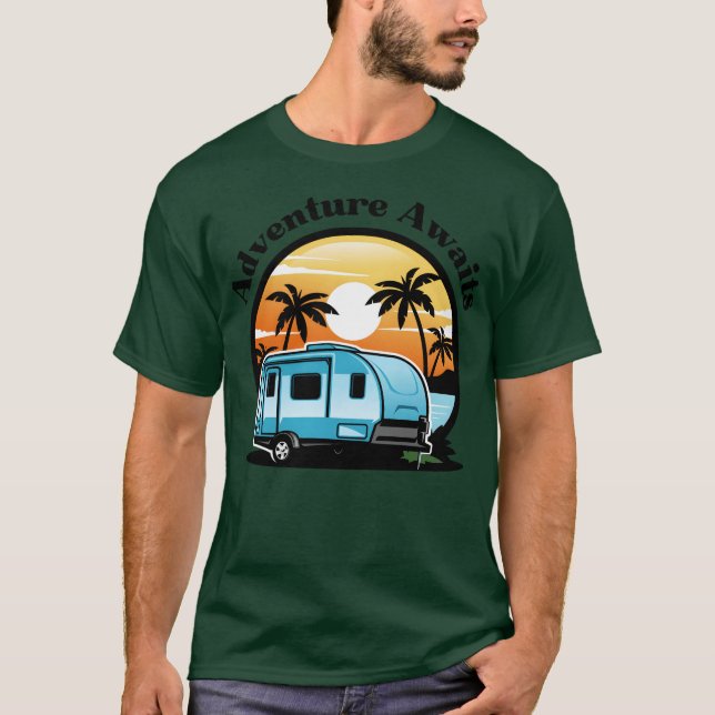 Äventyr Väntar Camping T Shirt (Framsida)