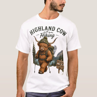 Äventyr Väntar: Highland Ko Hiking Grafisk Desi T Shirt