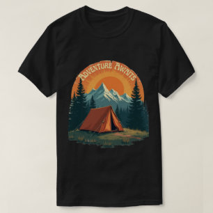 Äventyr väntar - in i Vilden T Shirt