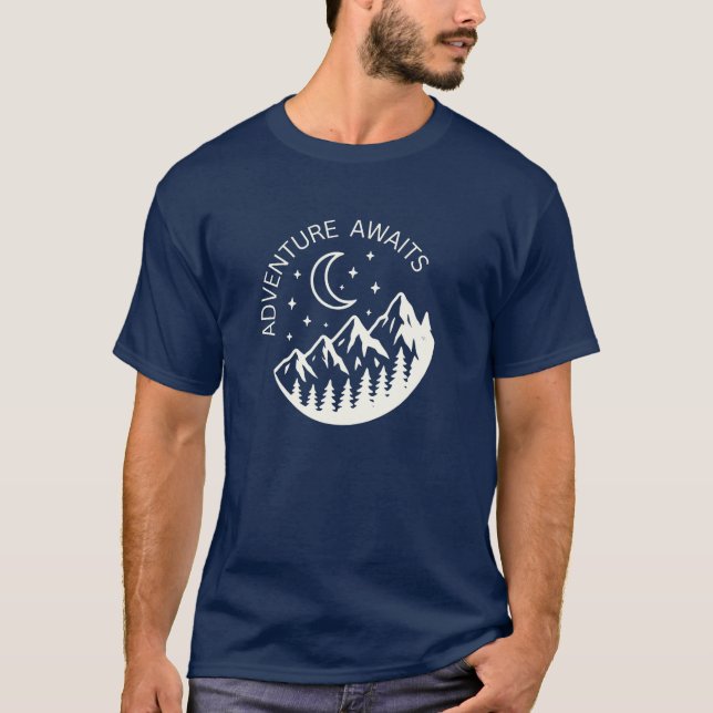 Äventyr Väntar - Minimalistisk Resa T Shirt (Framsida)