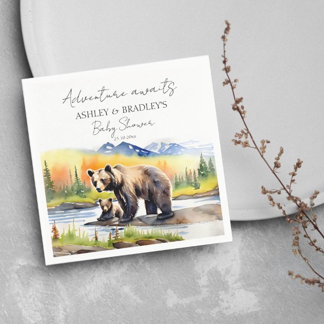 Äventyr väntar på björn unge med babydusch i mamma pappersservett (Adventure awaits national park themed baby shower tableware personalized napkins mam bear cub bear )