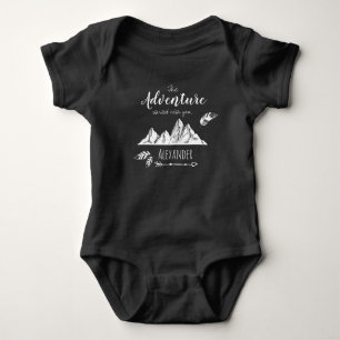 Äventyr väntar på er anpassade namn t shirt