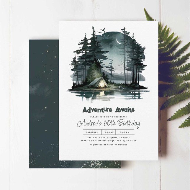 Äventyr väntar på naturområdet NattHimlar Födelsed Inbjudningar (Adventure Awaits! Camping Birthday Invitations With Night Campsite Scene)