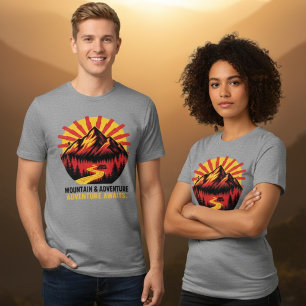 Äventyr Väntar Solnedgång Berg Utomhus Vandring T Shirt