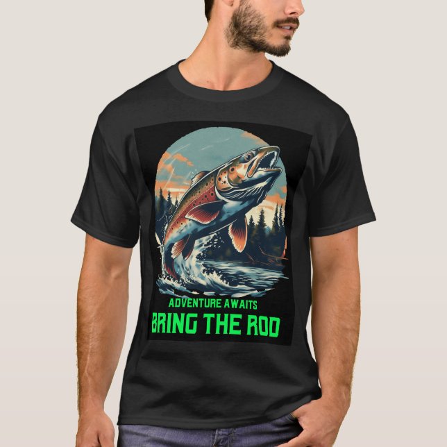 Äventyr väntar. Ta med stången T-shirt (Framsida)